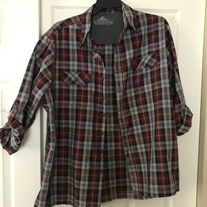 SALE 🔥CROFT AND BARROW Quick-Dry Red Plaid Shirt